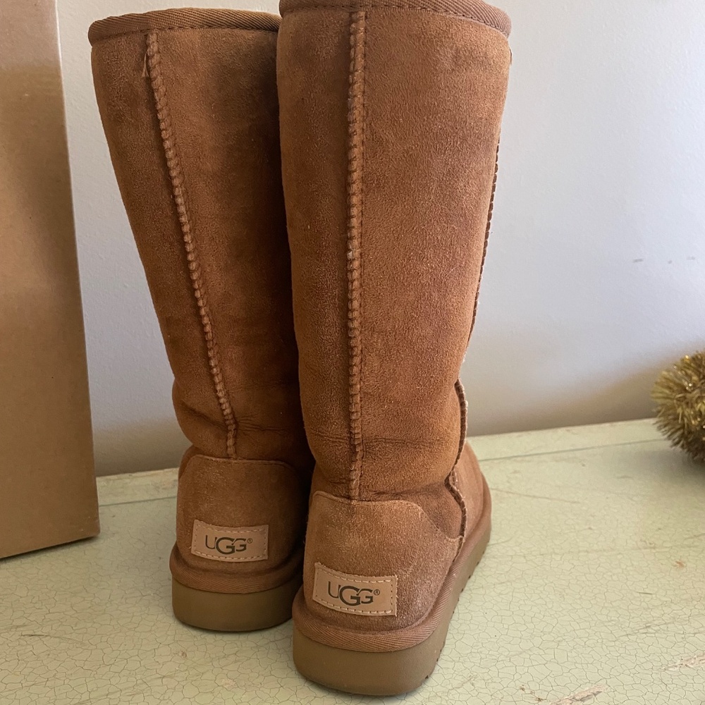 Uggs new - image 6